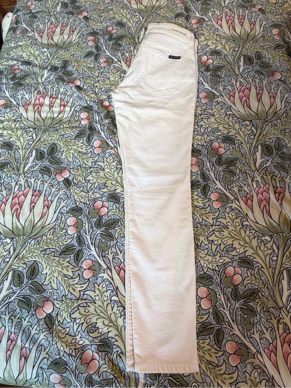 Calvin Klein White Skinny Jeans for Women